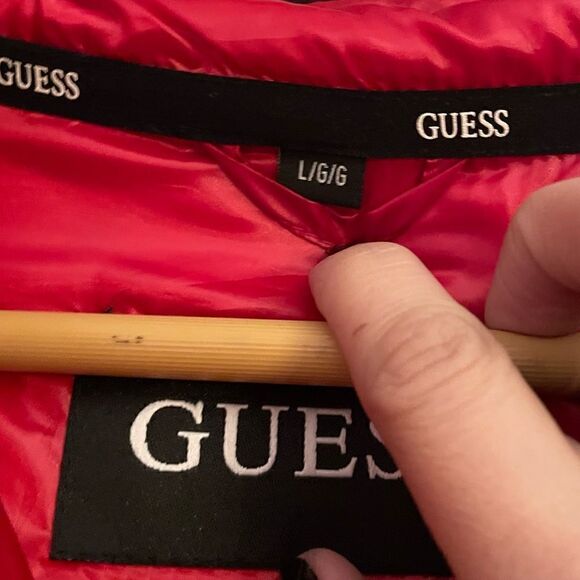 Guess Red and Black Zip Up Puffer Hoodie Jacket With inside & Outside Pockets Lg - Picture 6 of 8